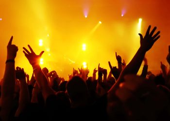 entertainment-background-gftd7gh987h1ckko